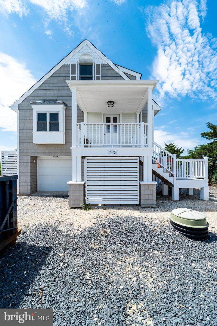 220 Creek Drive - Photo 1