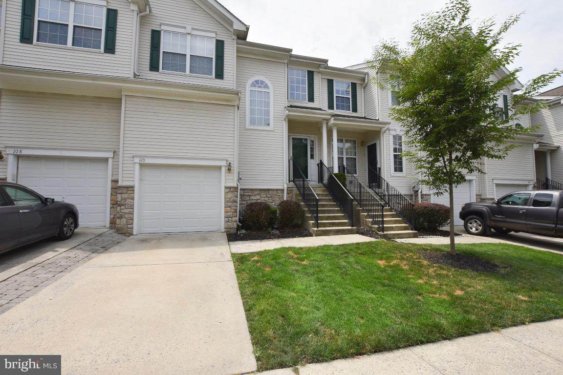 110 Castleton - Photo 1