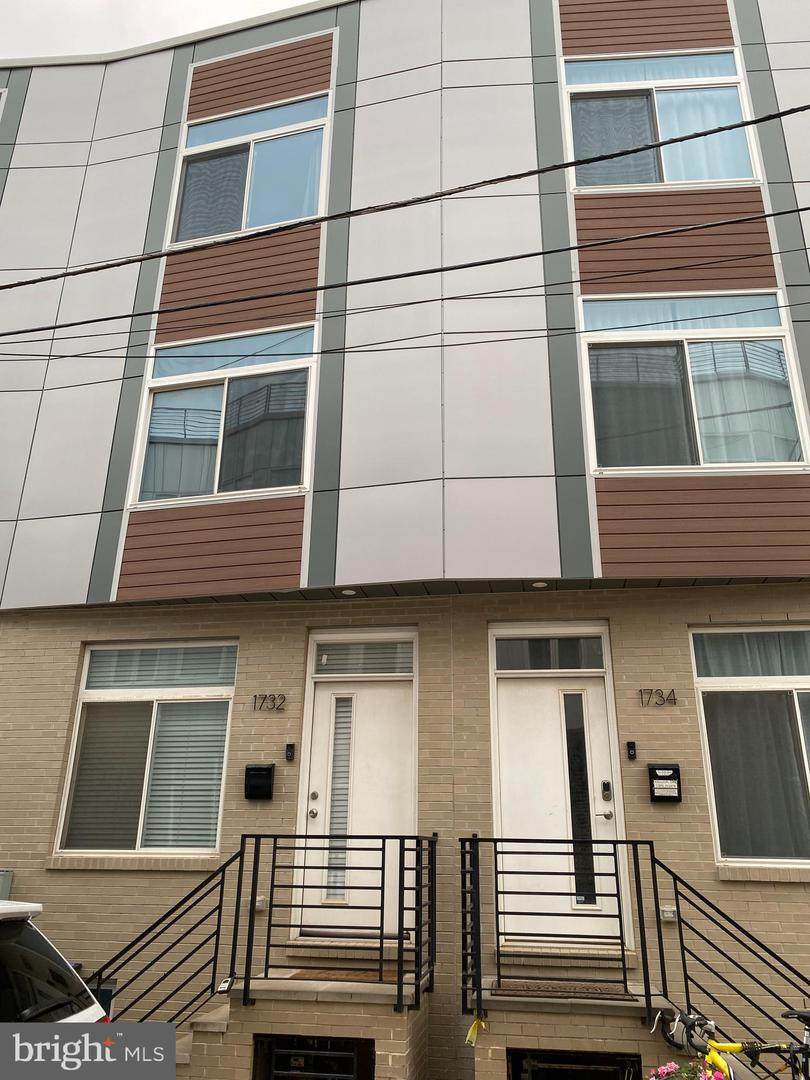 1732 Ingersoll Street - Photo 1