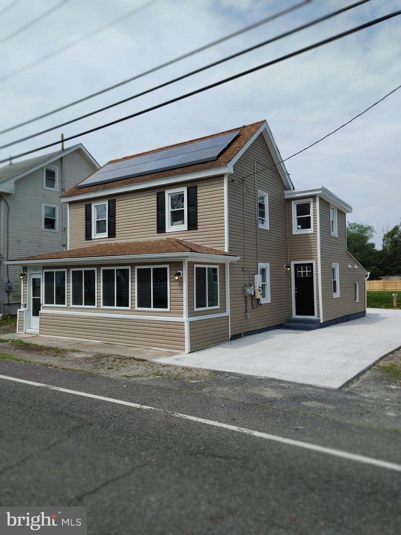 527 Ridge Road - Photo 1