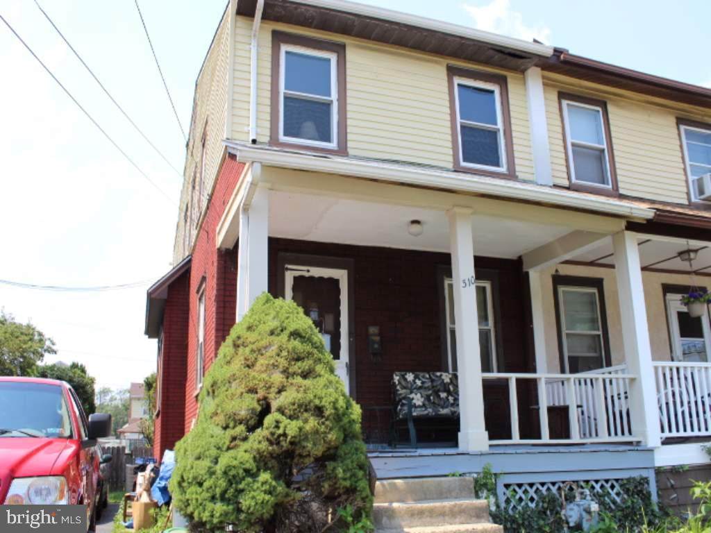 310 Scott Avenue - Photo 1