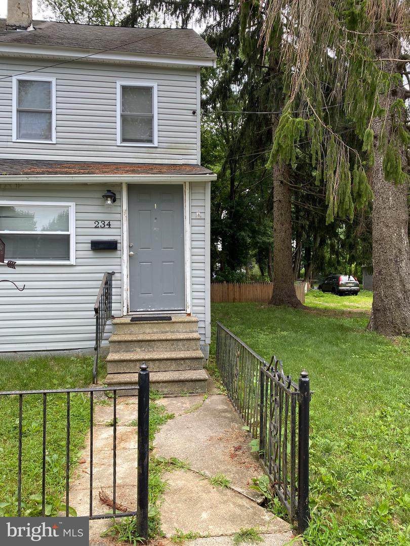 234 Oak Street - Photo 1