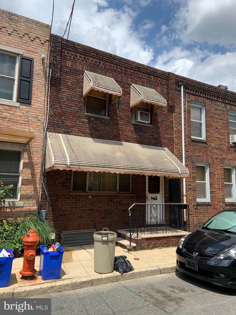 639 Sears Street - Photo 1