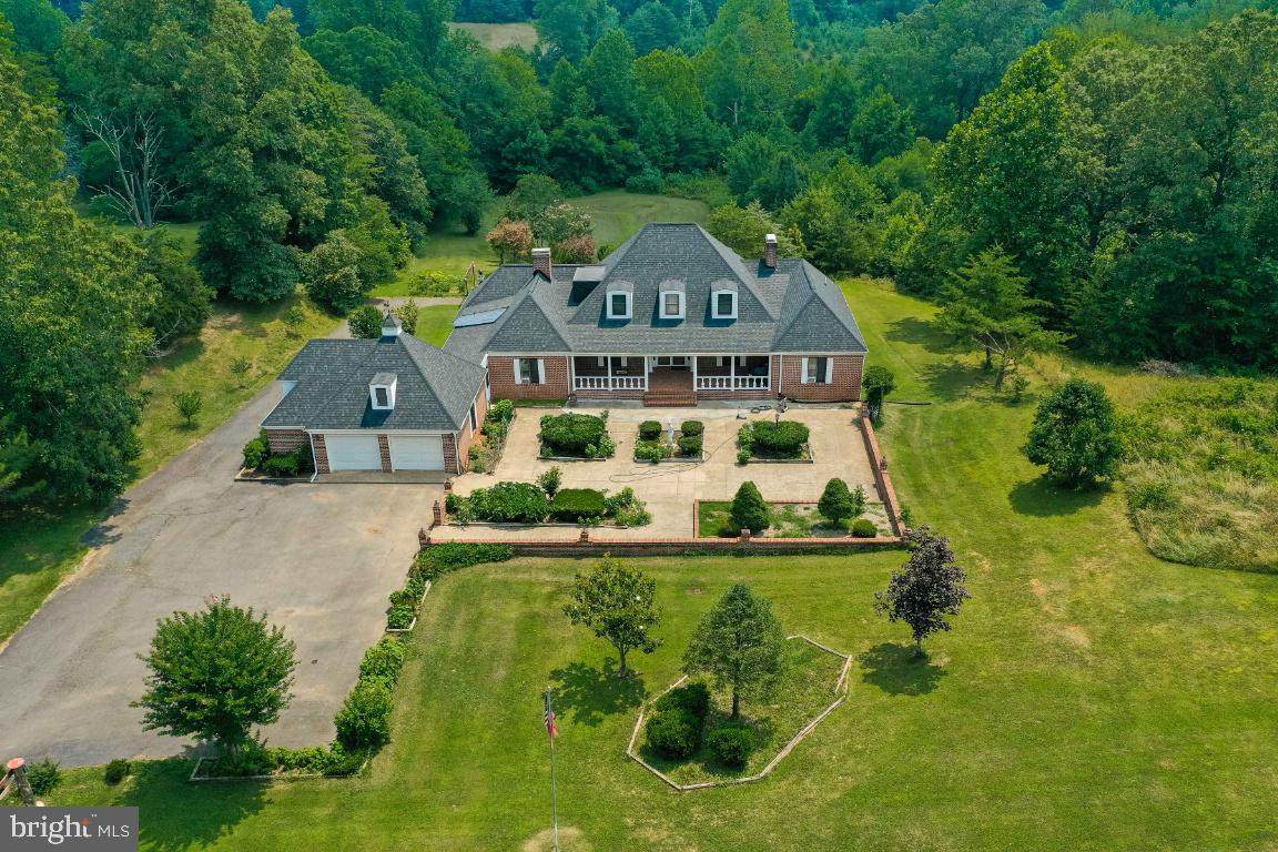 692 Stefaniga Road - Photo 1