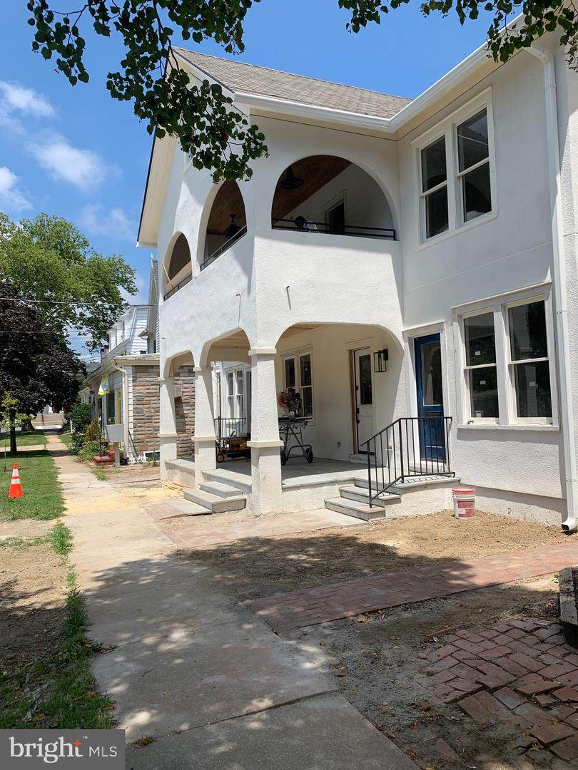 302 Park Row - Photo 1
