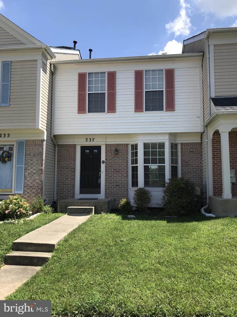 237 Kirbys Landing Court - Photo 1