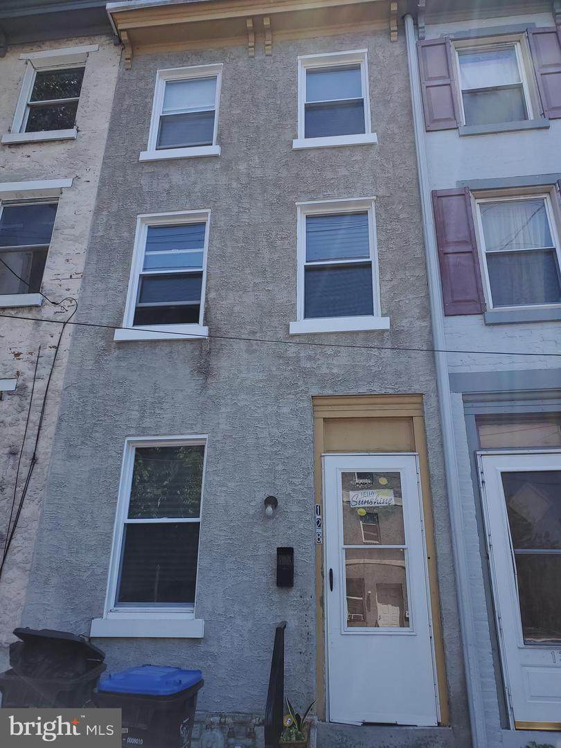 128 Airy Street - Photo 1