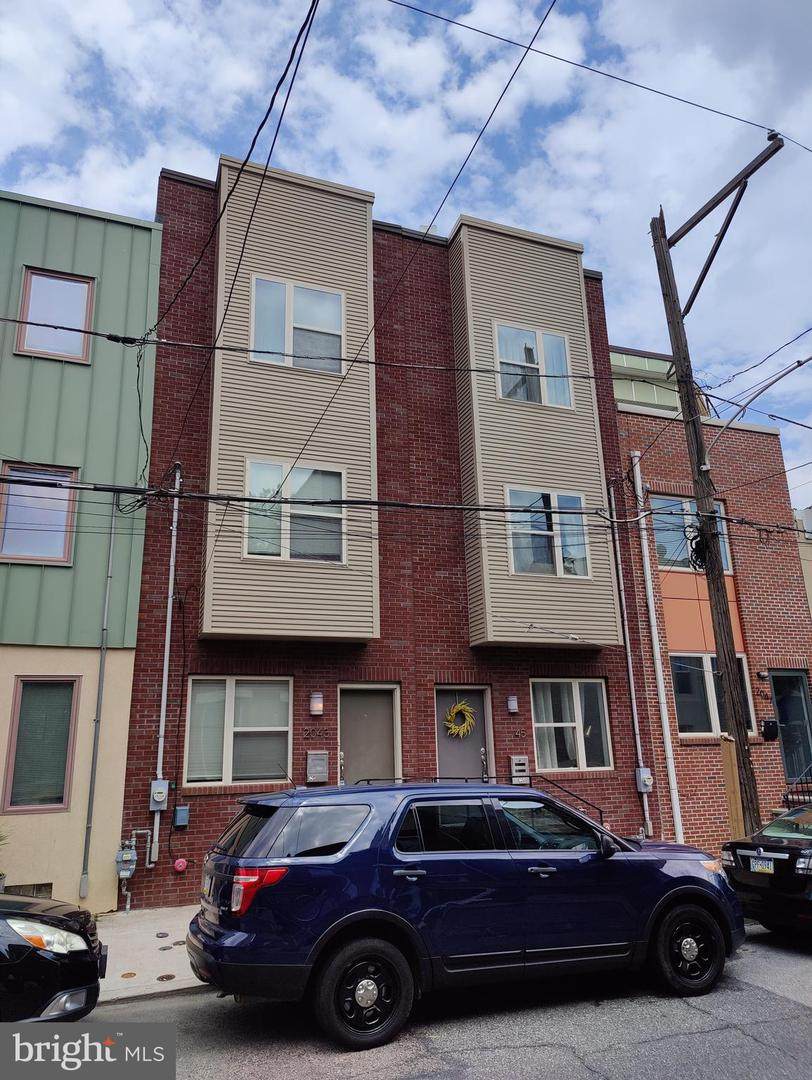 2045 Fletcher Street - Photo 1