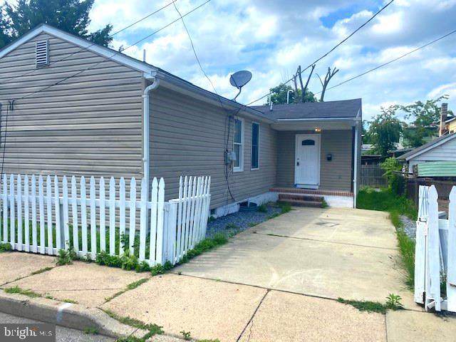198 Adams Street - Photo 1