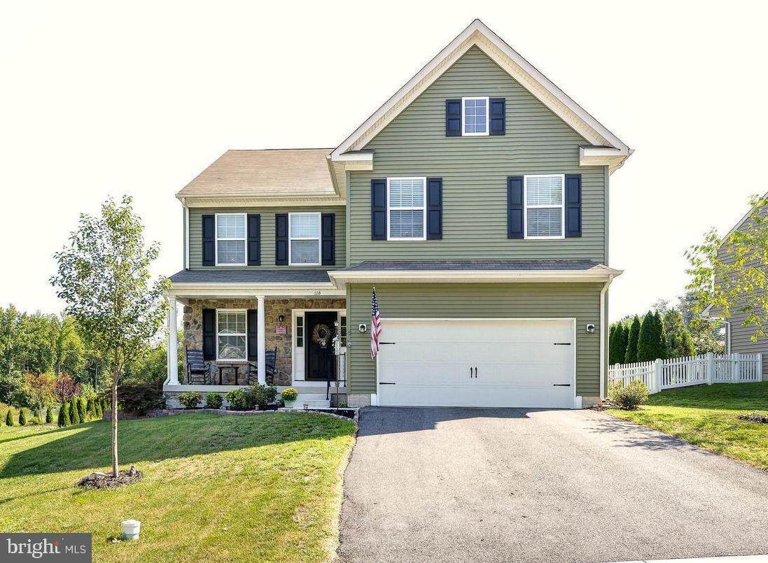 11 Pebble Lane - Photo 1