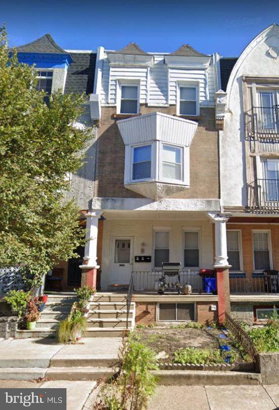 655 33RD Street - Photo 1