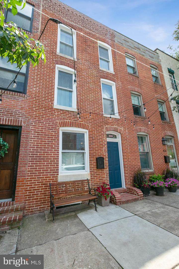 2035 Gough Street - Photo 1