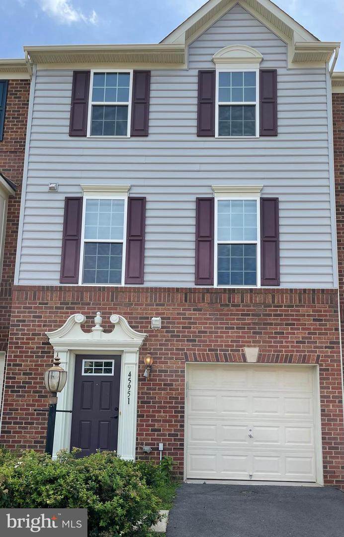 45951 Grammercy Terrace - Photo 1