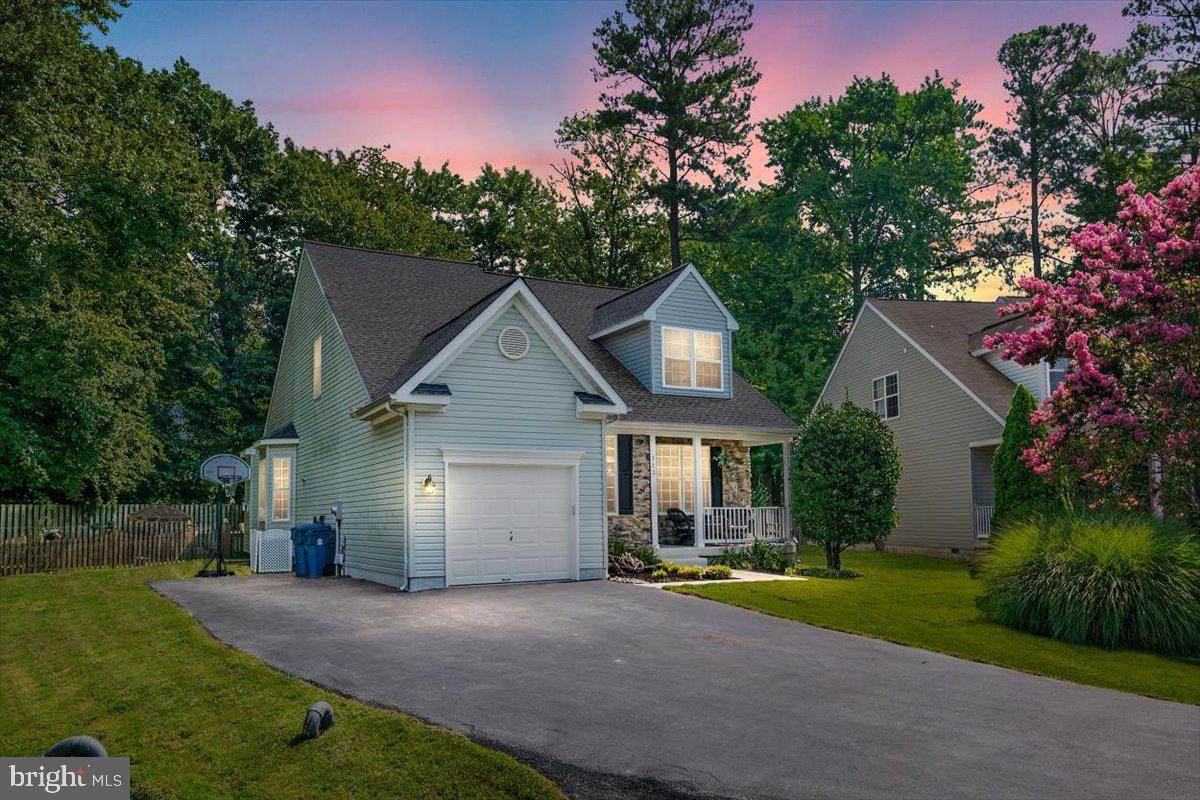 112 Hanson Court - Photo 1
