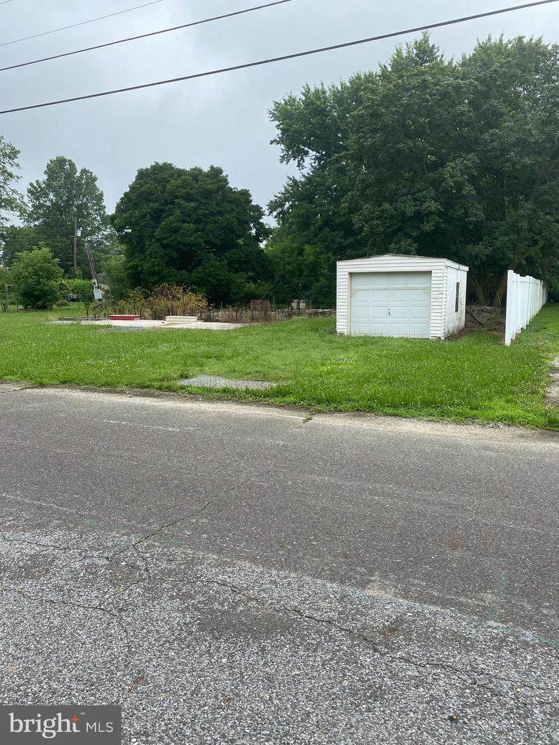 371 Highland Avenue - Photo 1