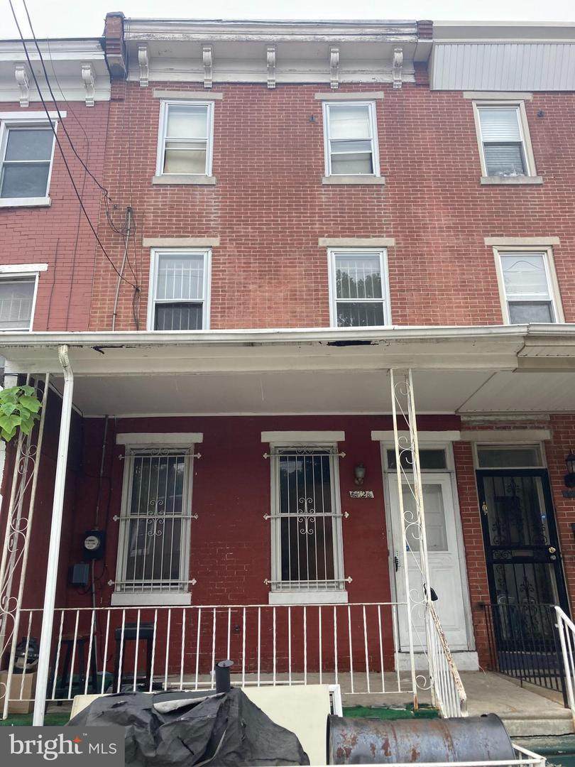 3826 Fairmount Avenue - Photo 1