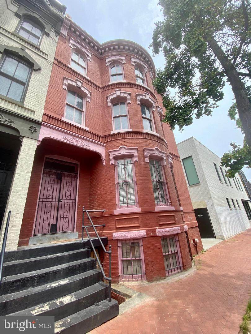1407 Corcoran Street - Photo 1