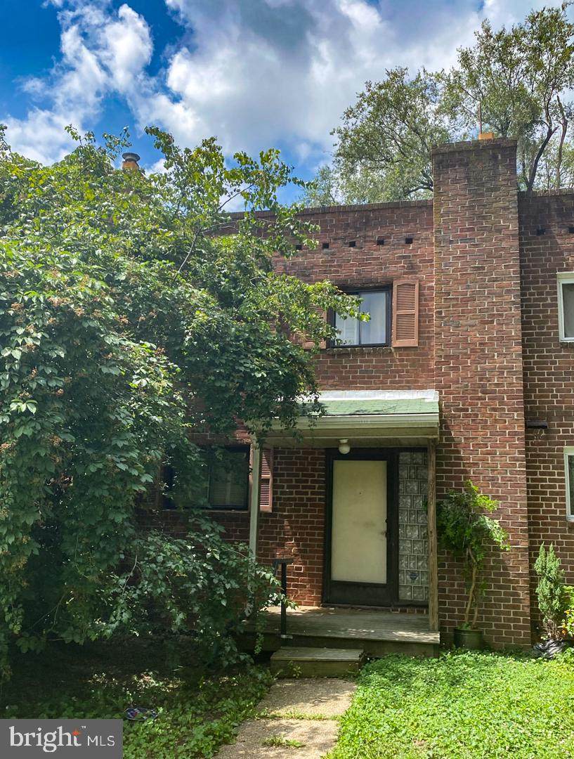 6128 Chinquapin Parkway - Photo 1