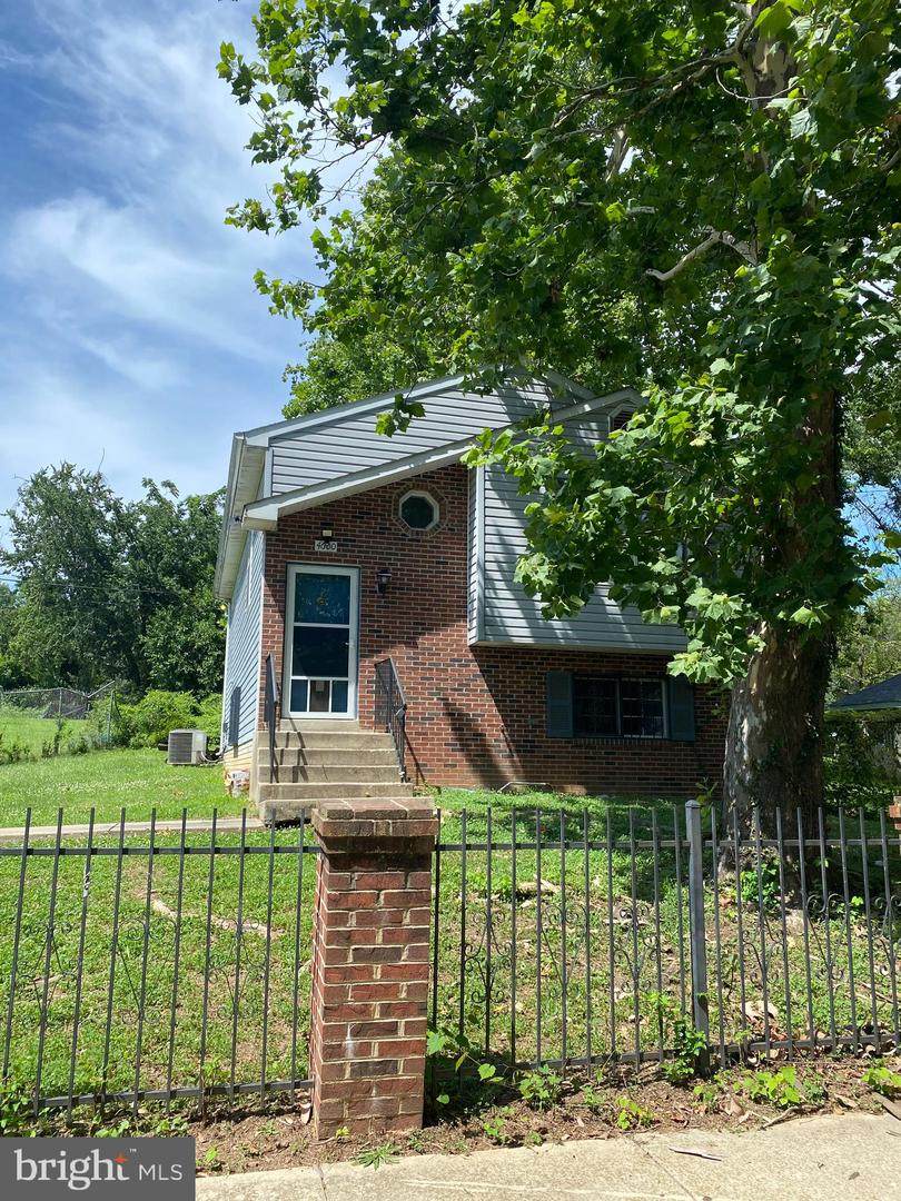 4600 Zion Street - Photo 1