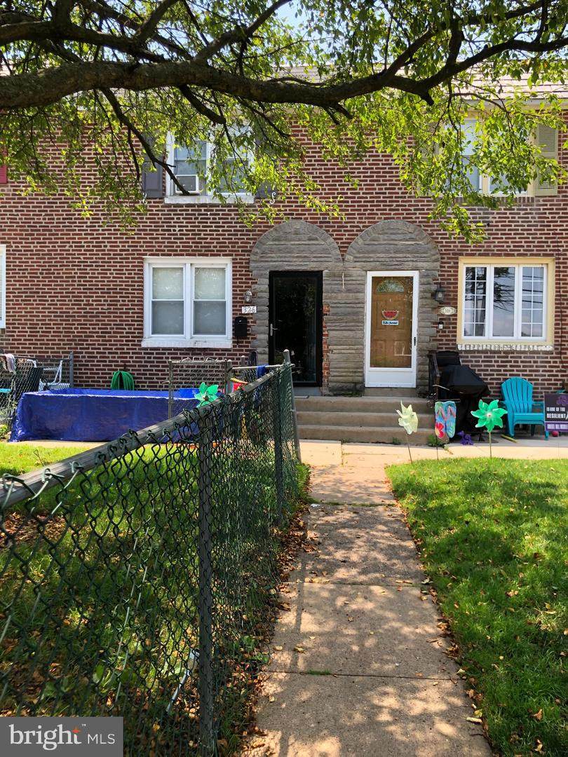 326 Oak Avenue - Photo 1