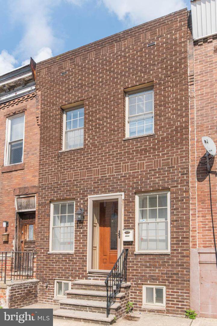 2511 Sheridan Street - Photo 1