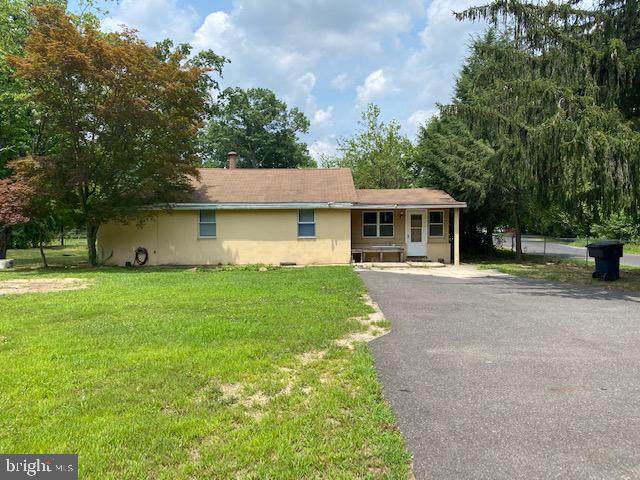 1601 Lake Avenue - Photo 1