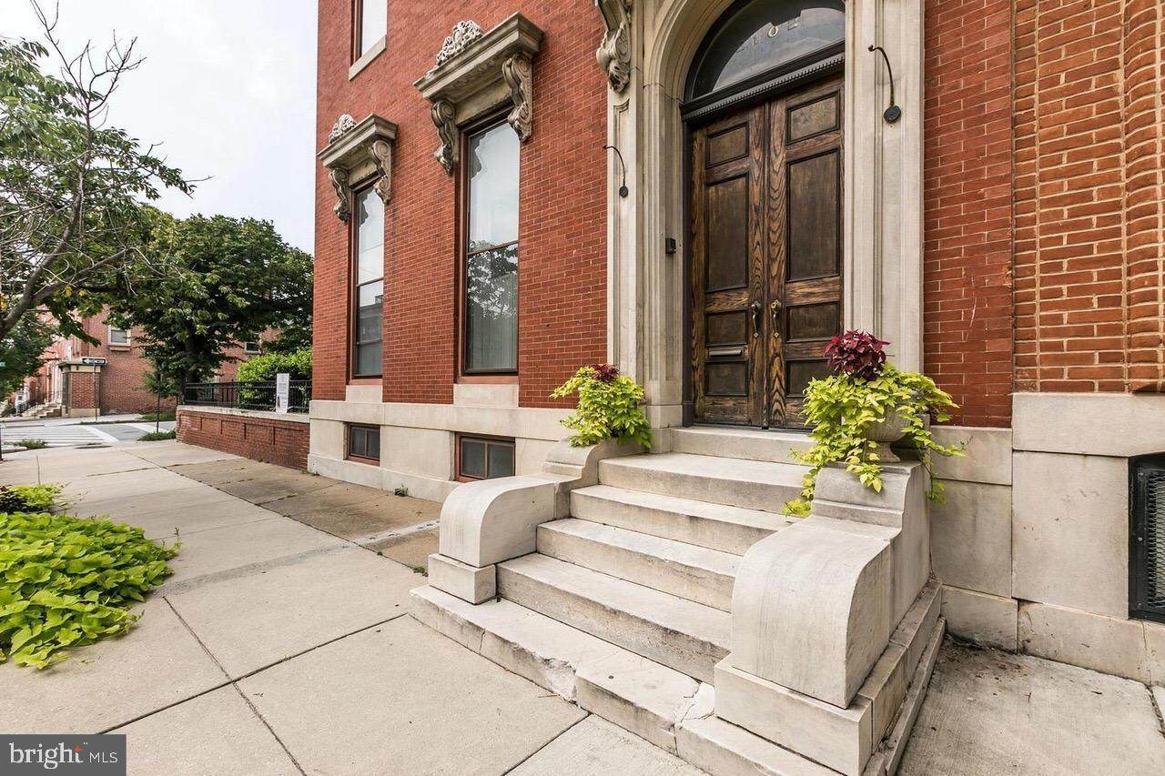 2102 Baltimore Street - Photo 1