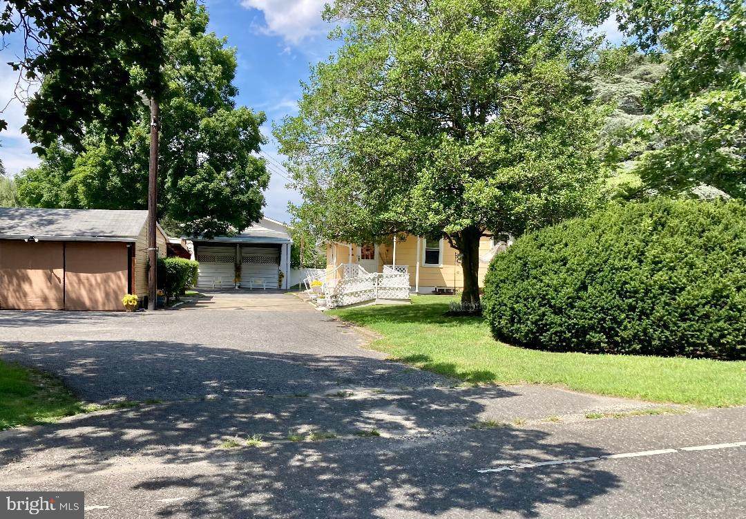 980 Main Road - Photo 1