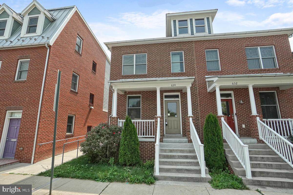 634 Bentz Street - Photo 1