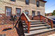 720 Vine Street - Photo 1