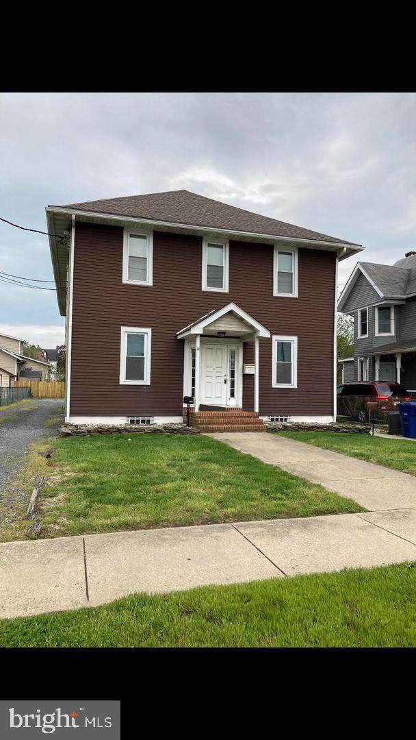 302 New Jersey Avenue - Photo 1