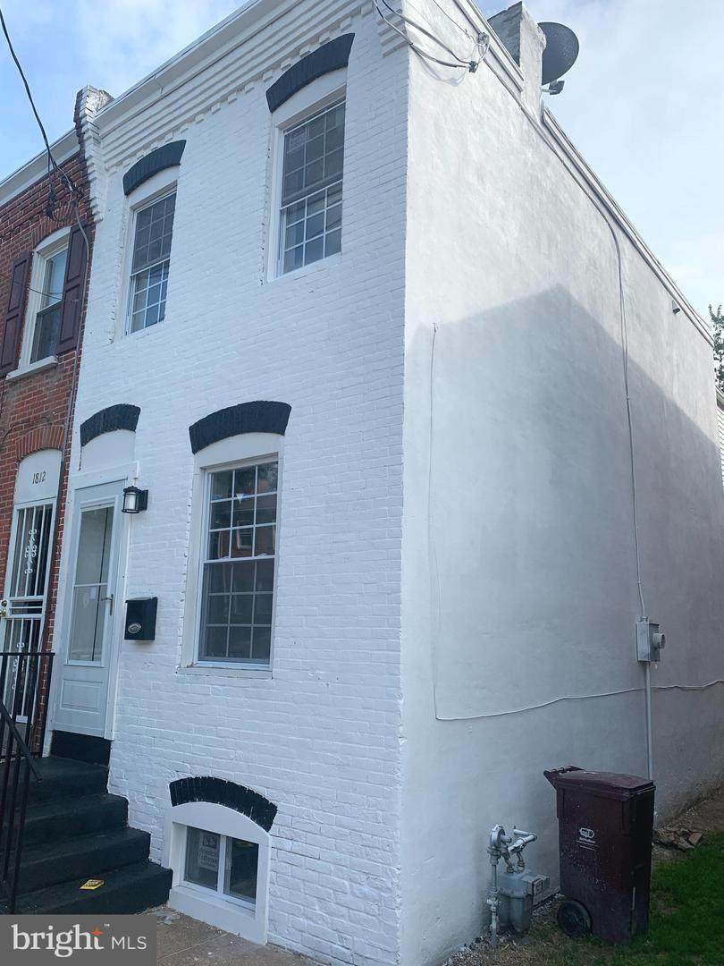 1814 5TH Street - Photo 1