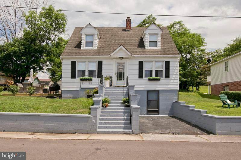 154 Goldsborough Avenue - Photo 1