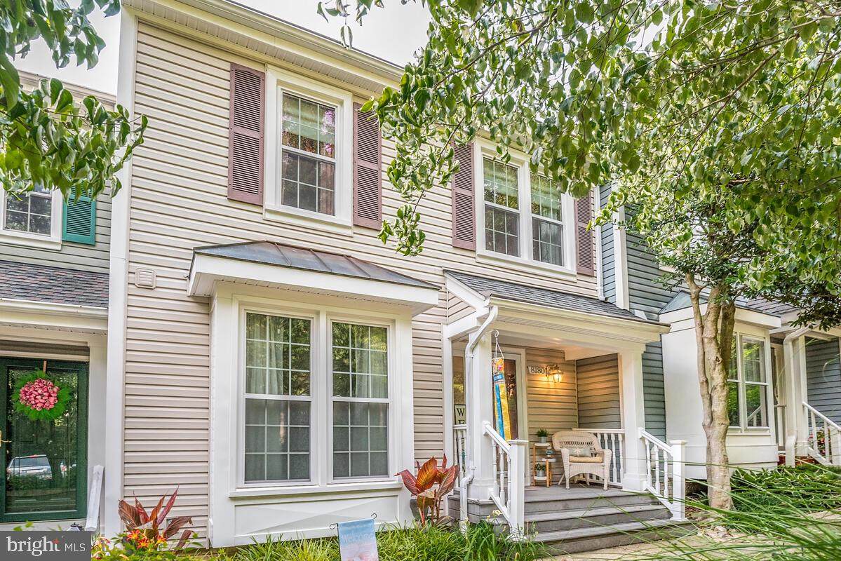8180 Cliffview Avenue - Photo 1