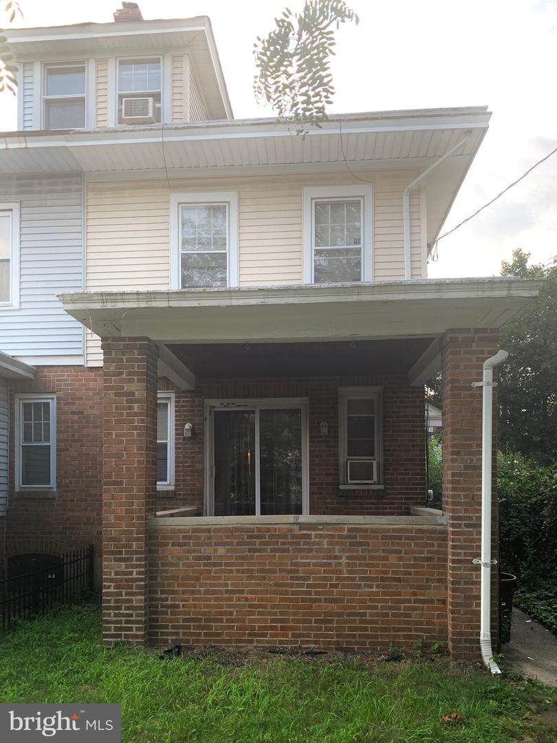1814 Greenwood Avenue - Photo 1