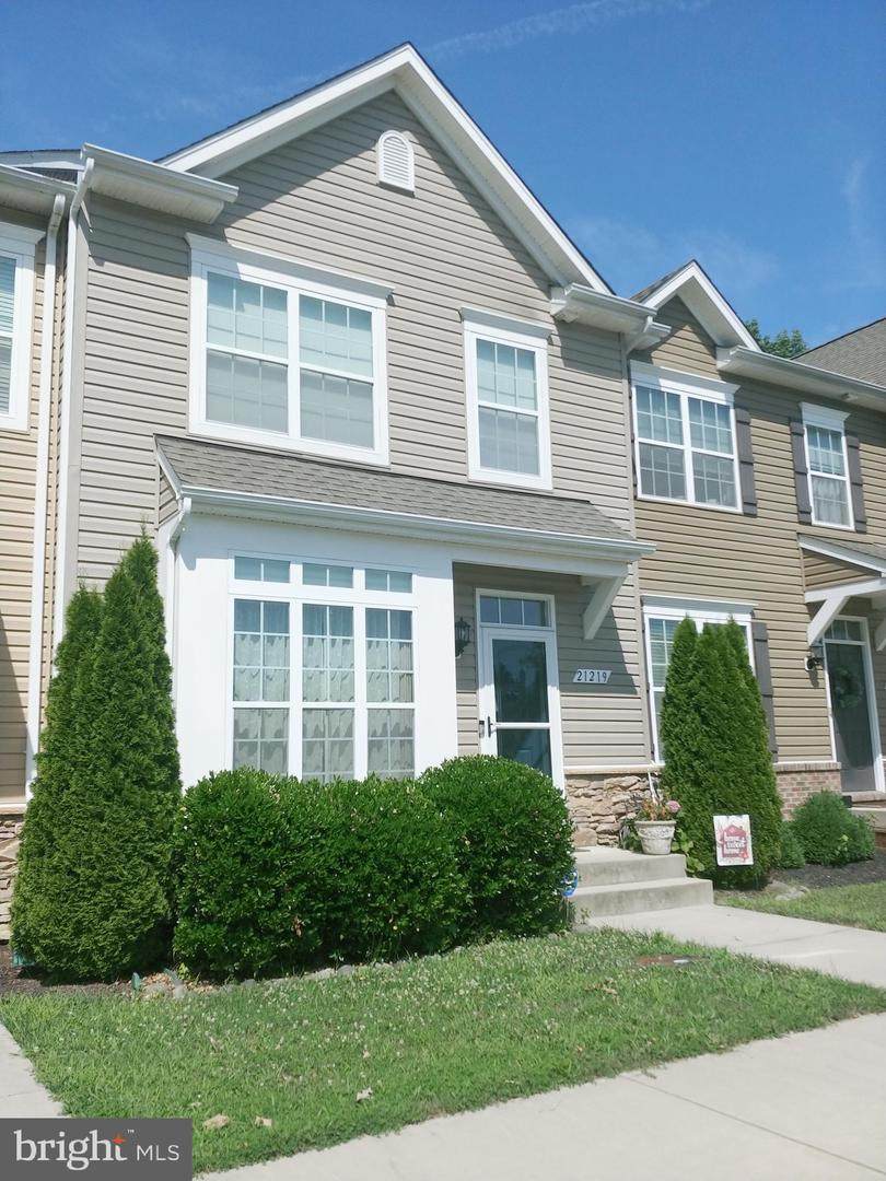21219 Lizmill Way - Photo 1