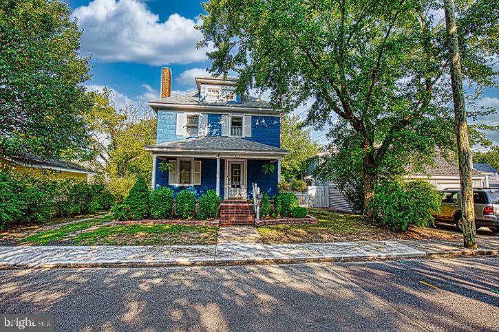 802 Texas Avenue - Photo 1