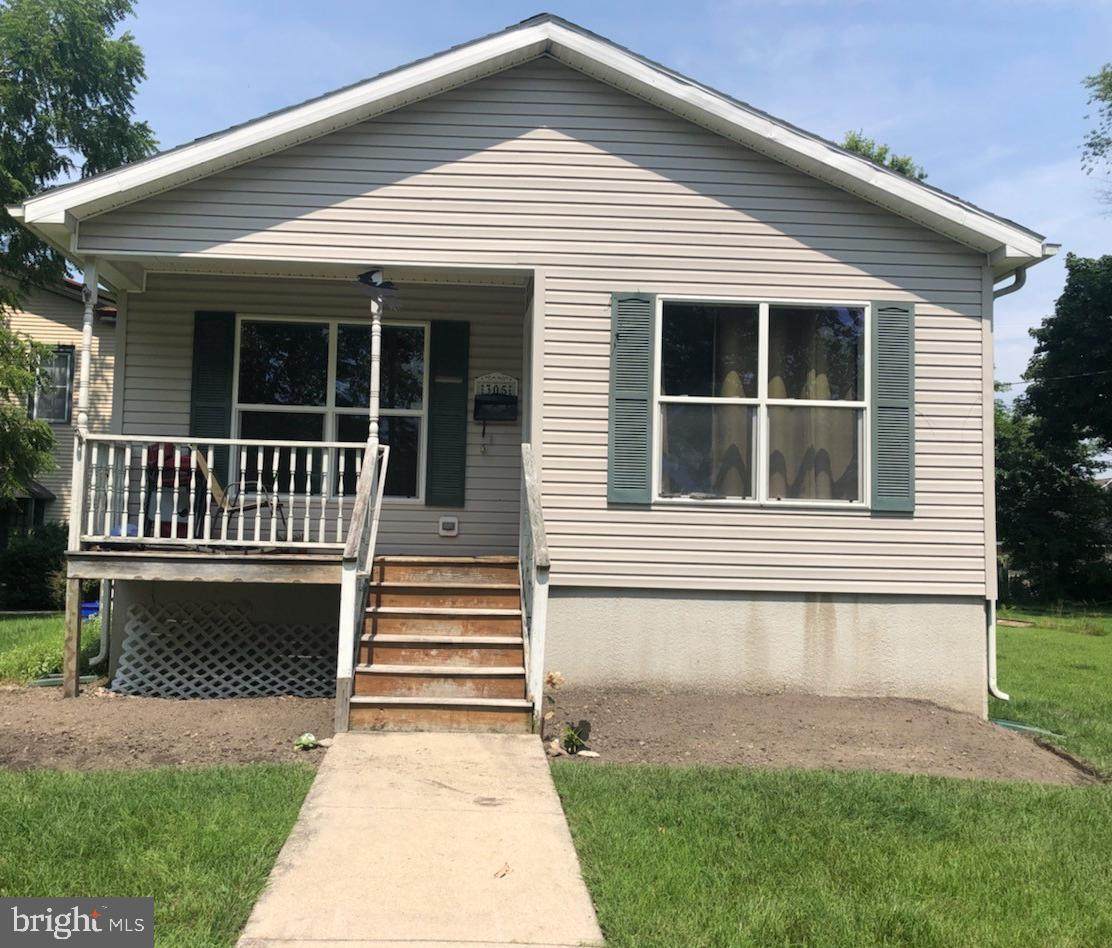 305 Saint Louis Avenue - Photo 1