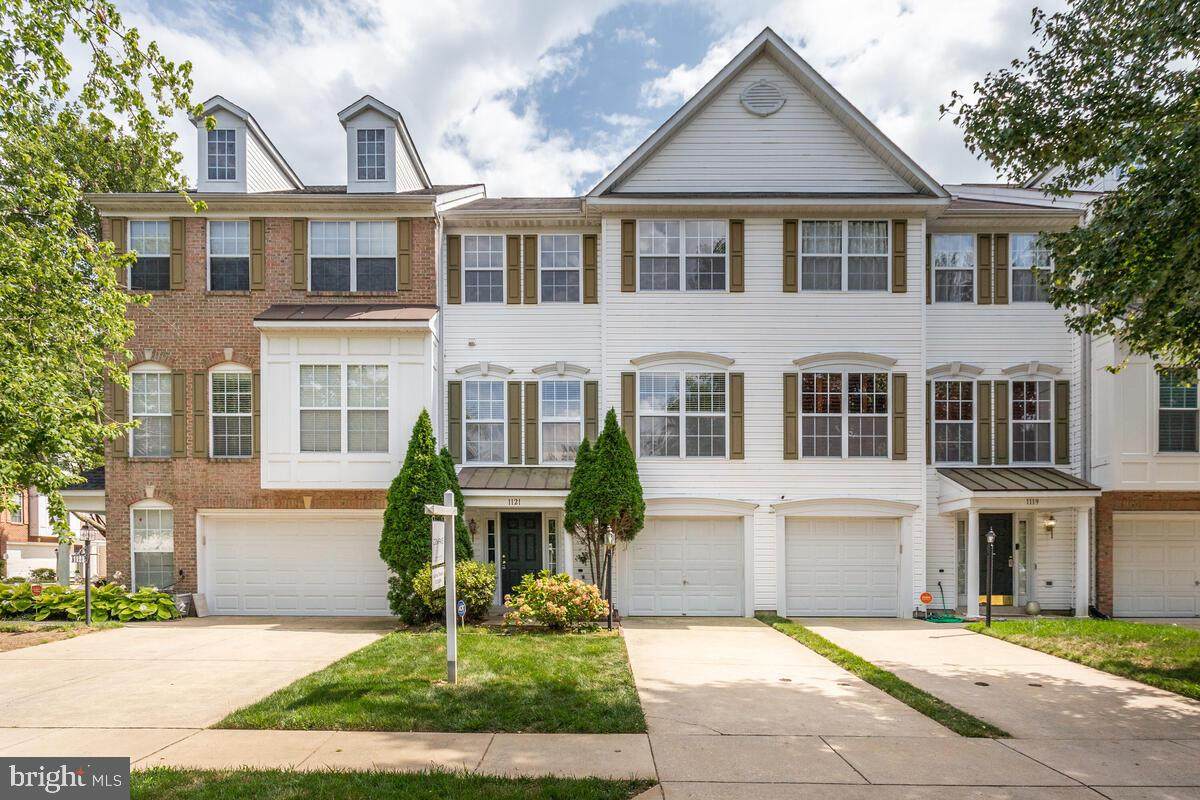 1121 Blue Wing Terrace - Photo 1
