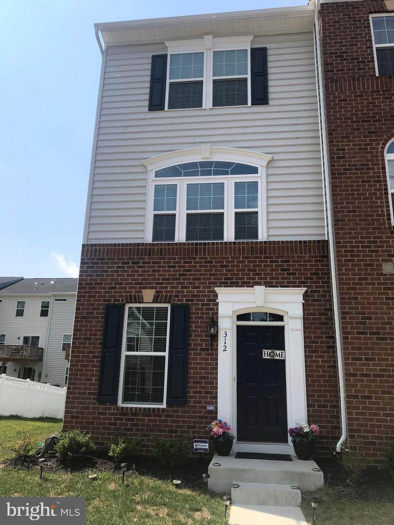 312 Rolling Valley Drive - Photo 1