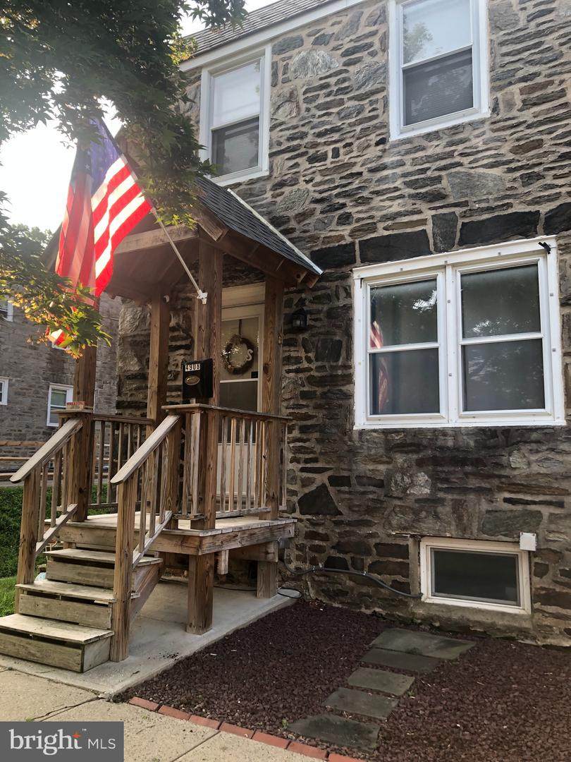 4908 Woodland Avenue - Photo 1