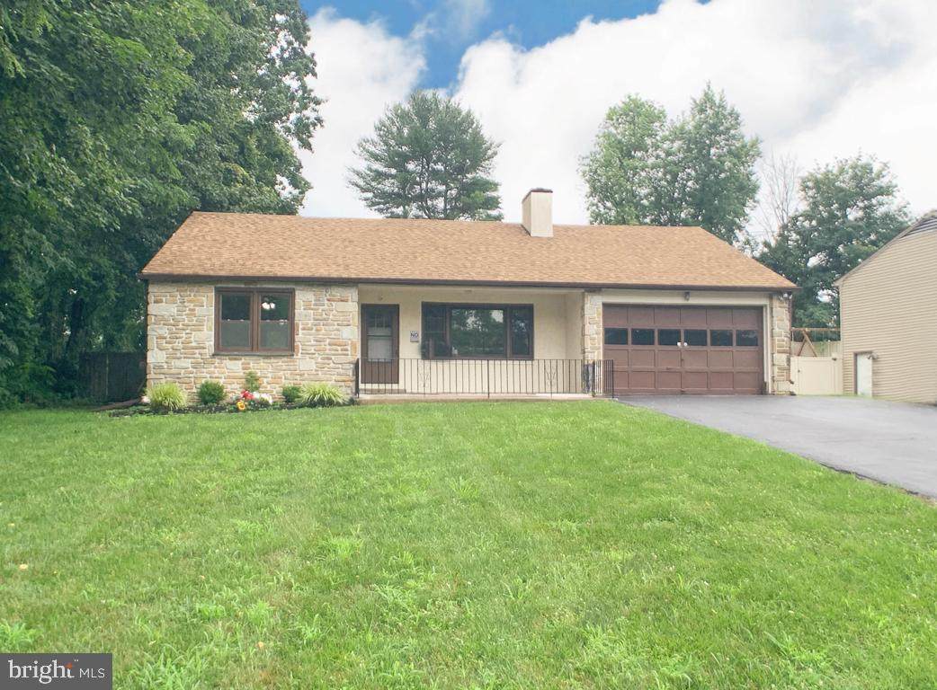 1303 Buck Road - Photo 1