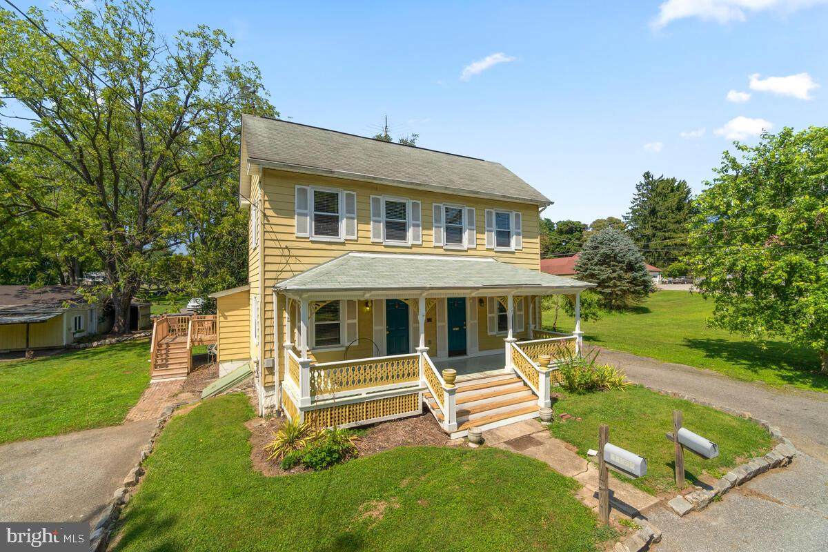 10622 Saint Paul Avenue - Photo 1