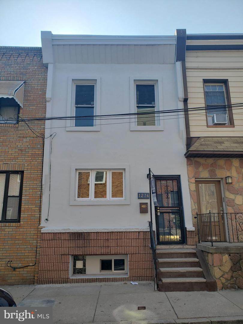 1274 Bucknell Street - Photo 1
