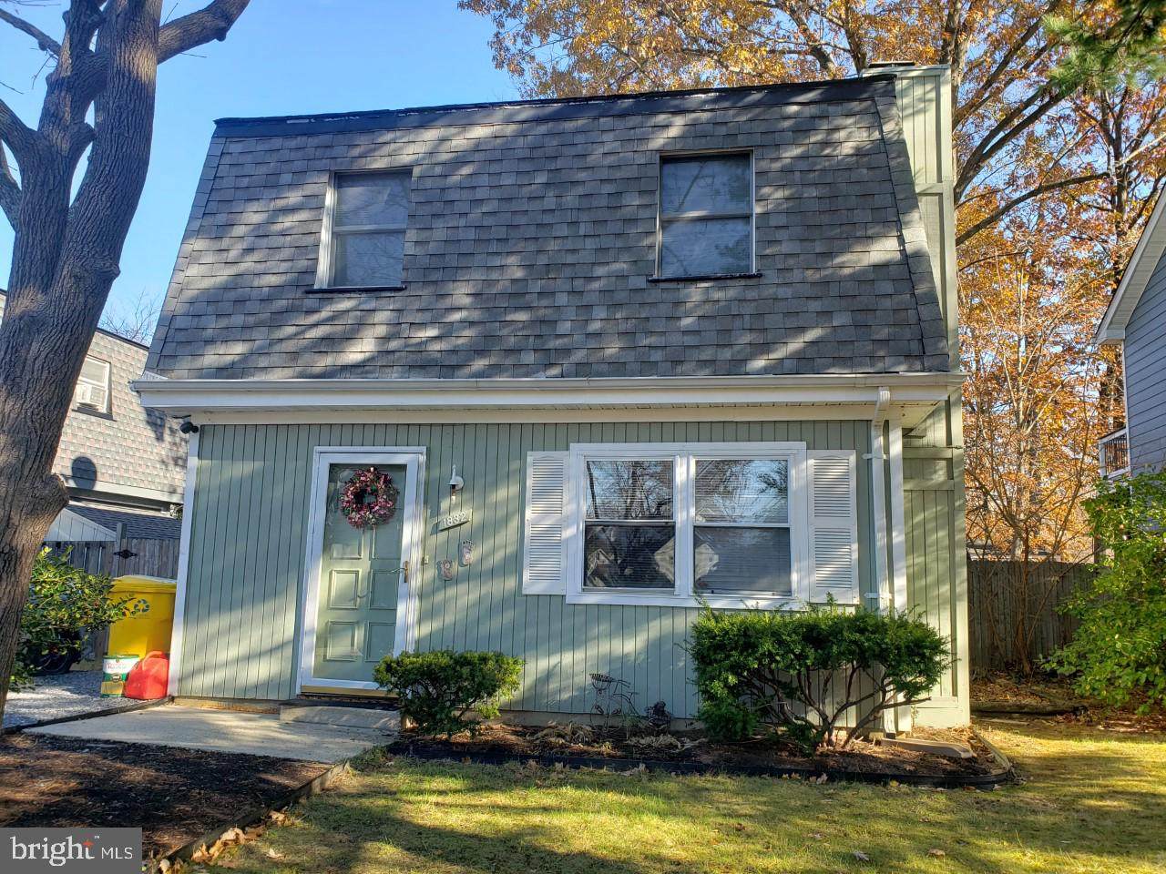 1832 Shore Drive - Photo 1