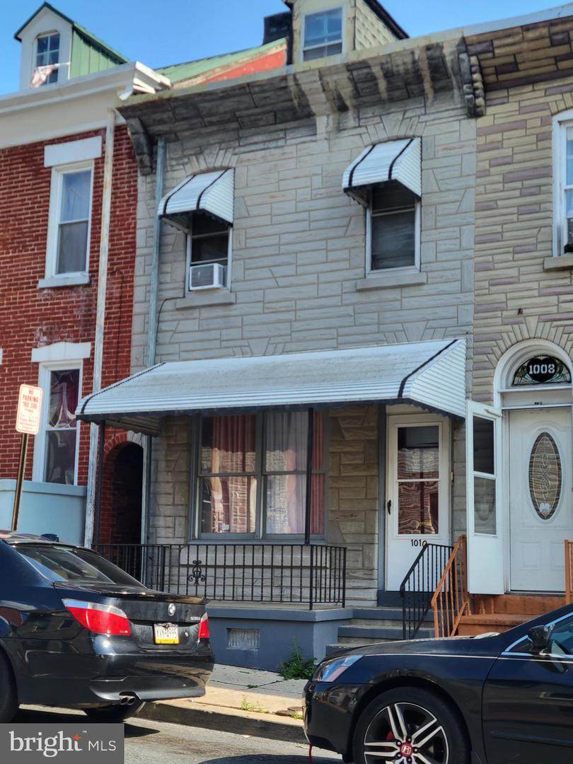 1010 Oley Street - Photo 1