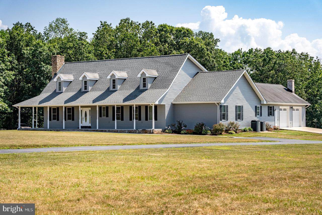 1131 Fleeburg Loop - Photo 1