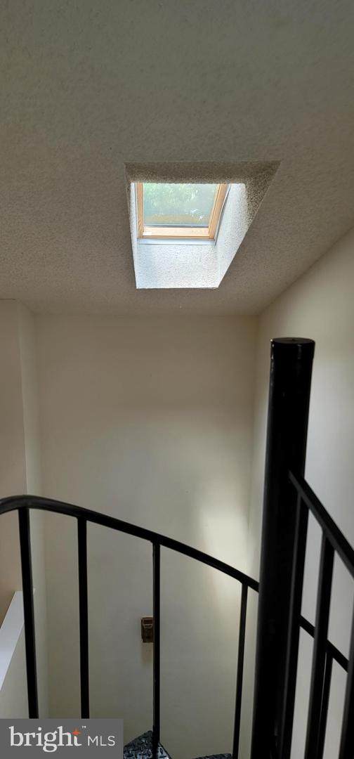 816 Gregorys Way - Photo 1