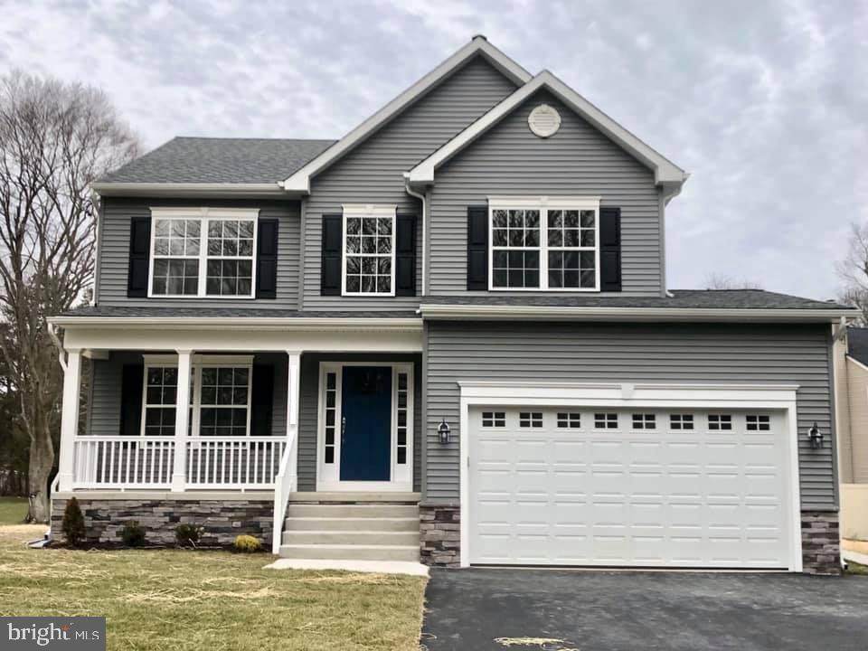 418 Bischoff Avenue - Photo 1
