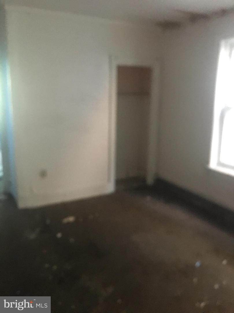 105 Wayne Avenue - Photo 1